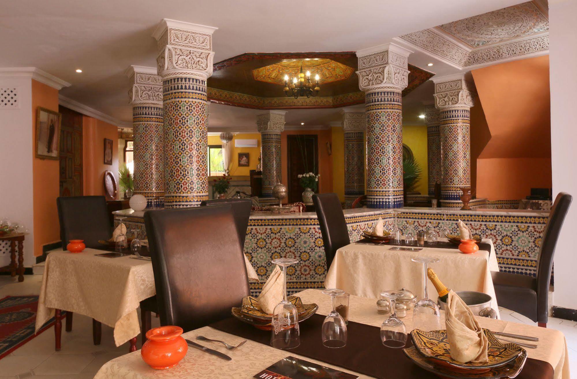 Hotel Tafoukt Марракеш Экстерьер фото